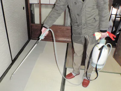 家の中のダニ駆除